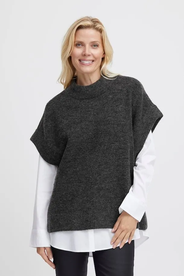 2836- Charcoal Knit Poncho - Fransa