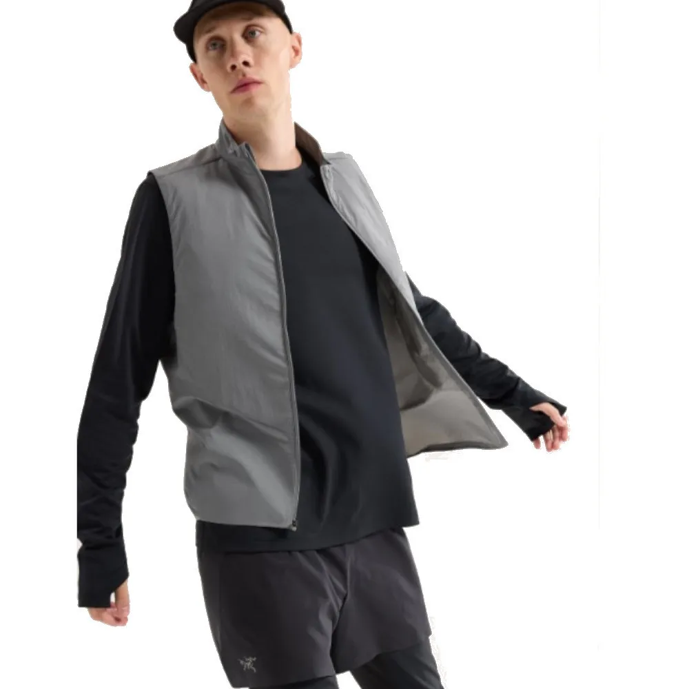 ARC'TERYX  |Street Style Plain Logo Outdoor Vests & Gillets