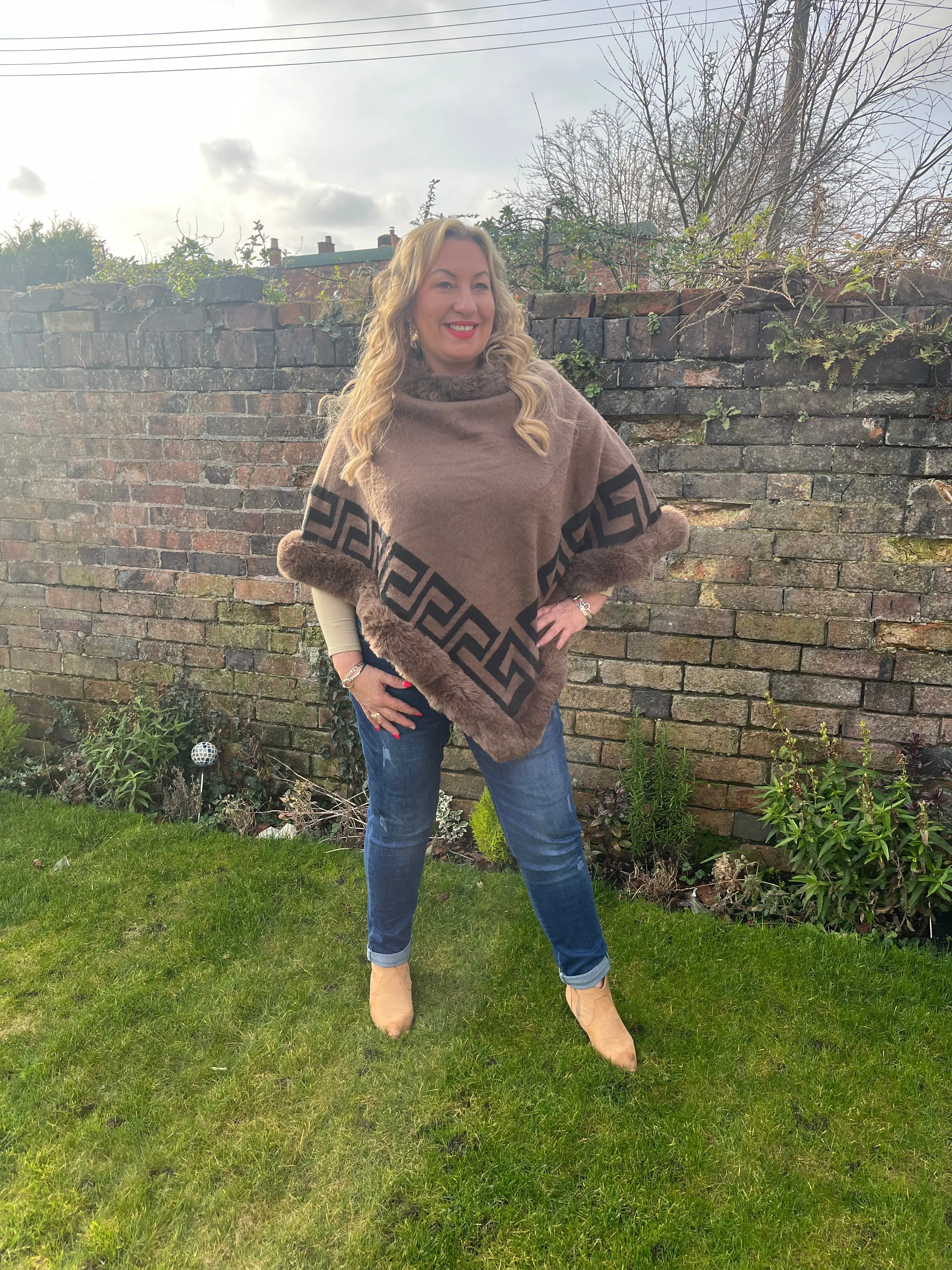 ILSA Inspired Fur Trim Poncho