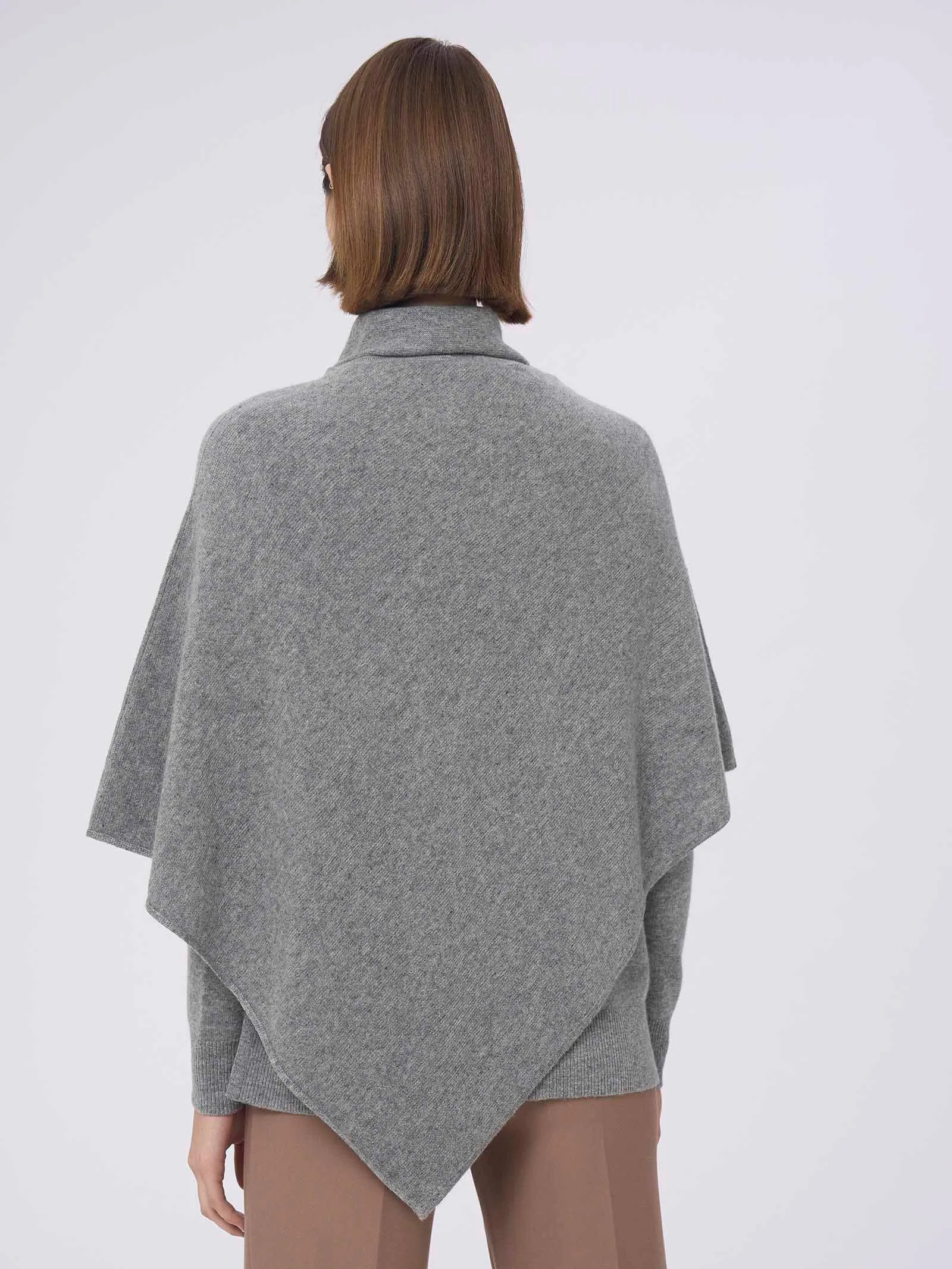 Poncho in filato Cashmerino - Avorio