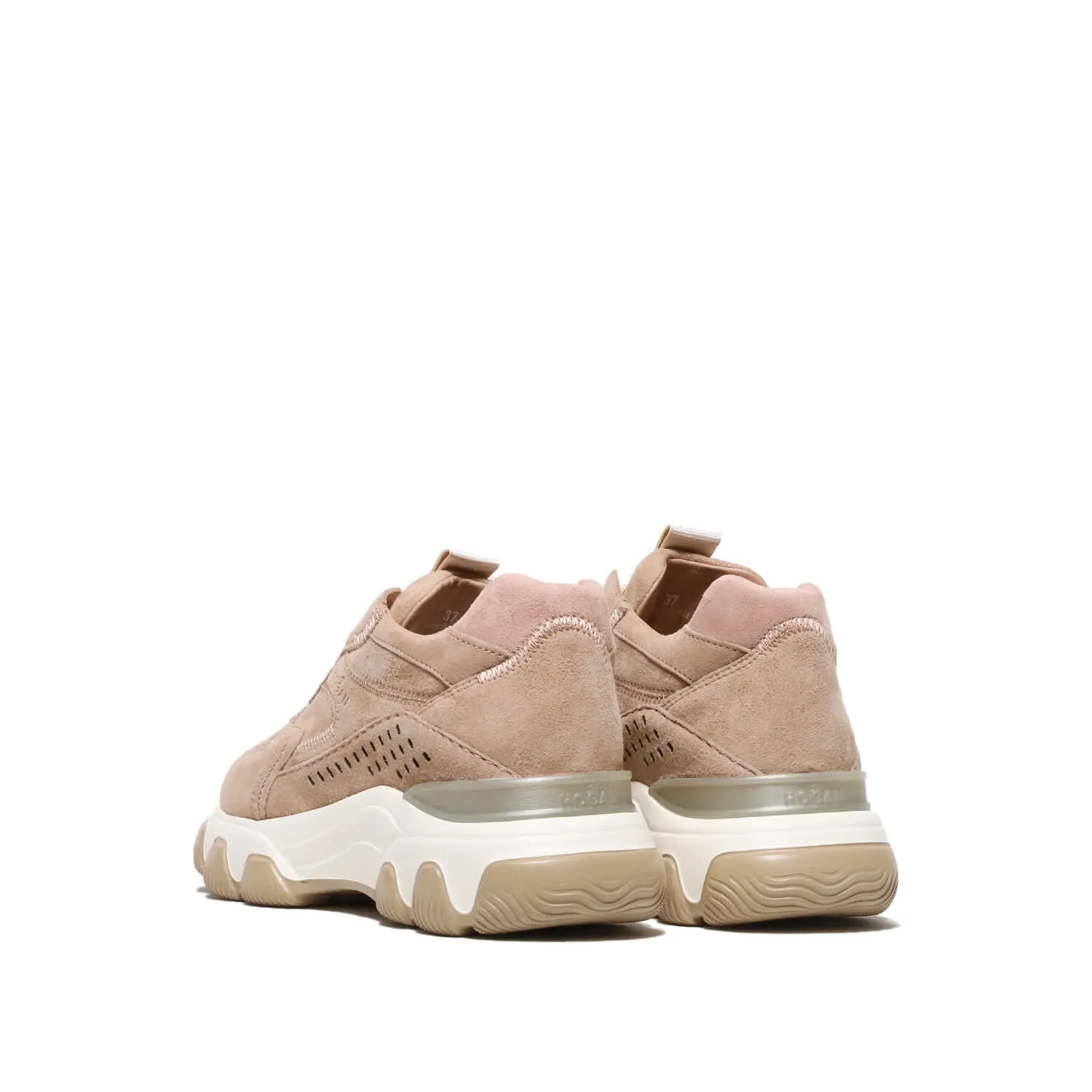 Sneaker Hyperactive in suede beige con forature