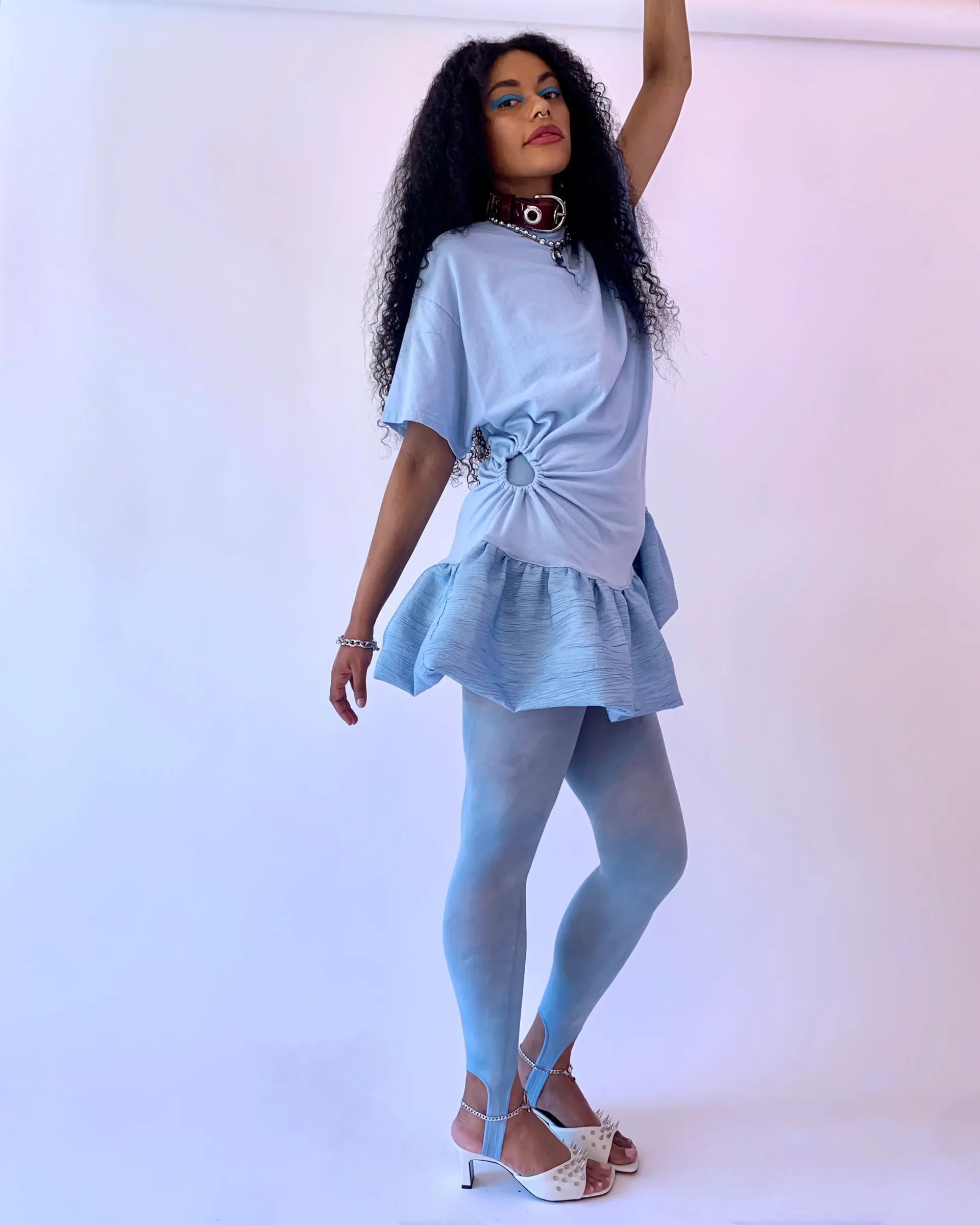 Soft denim blue recycled chalk tights