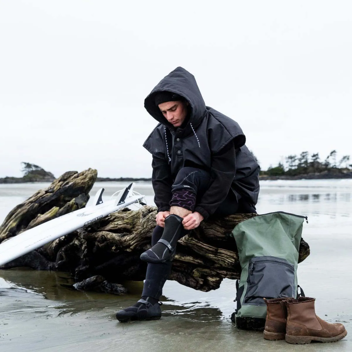 Waterproof Changing Poncho - Black